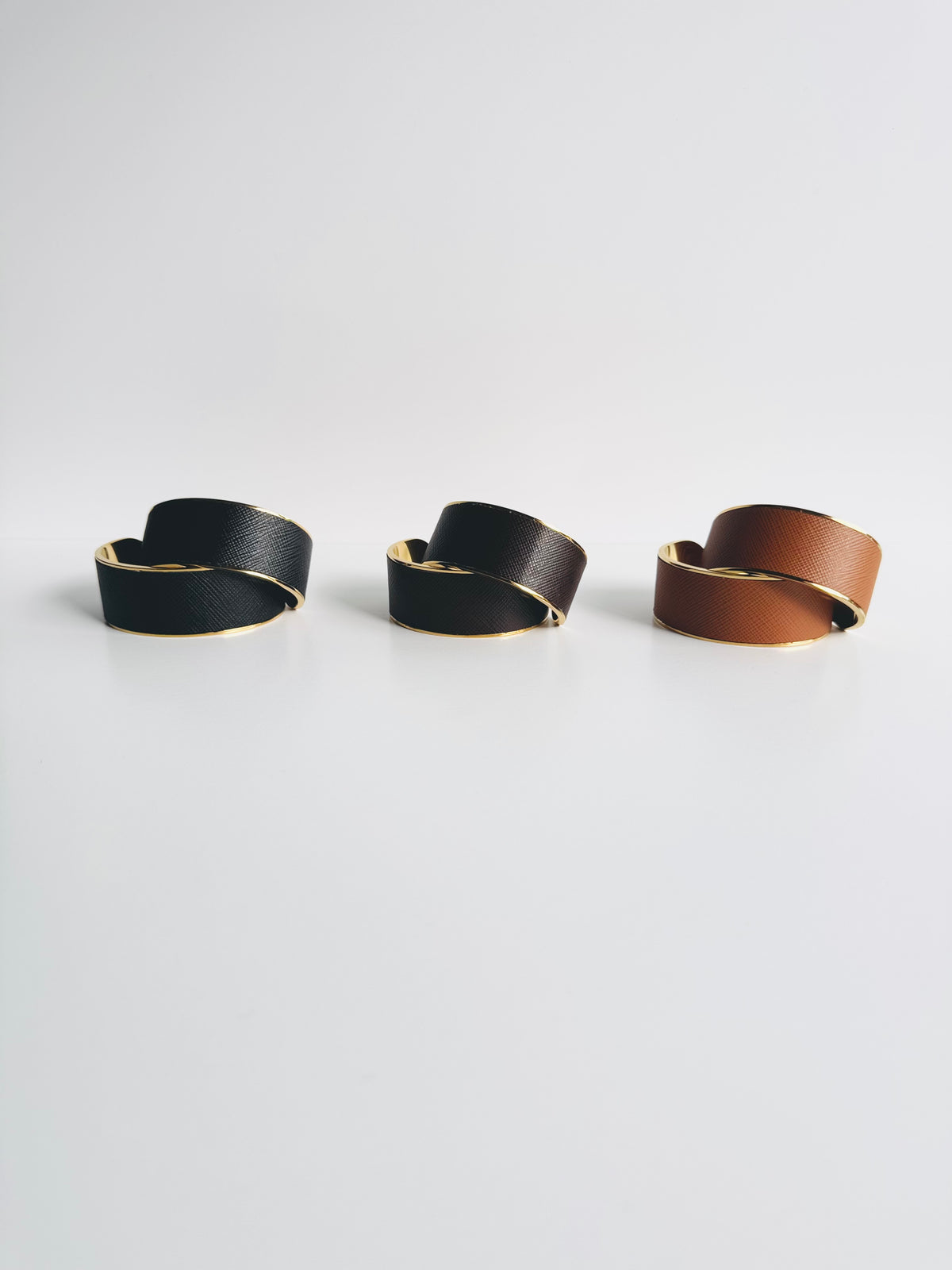 Cufflet – 24K Gold & Saffiano Leather
