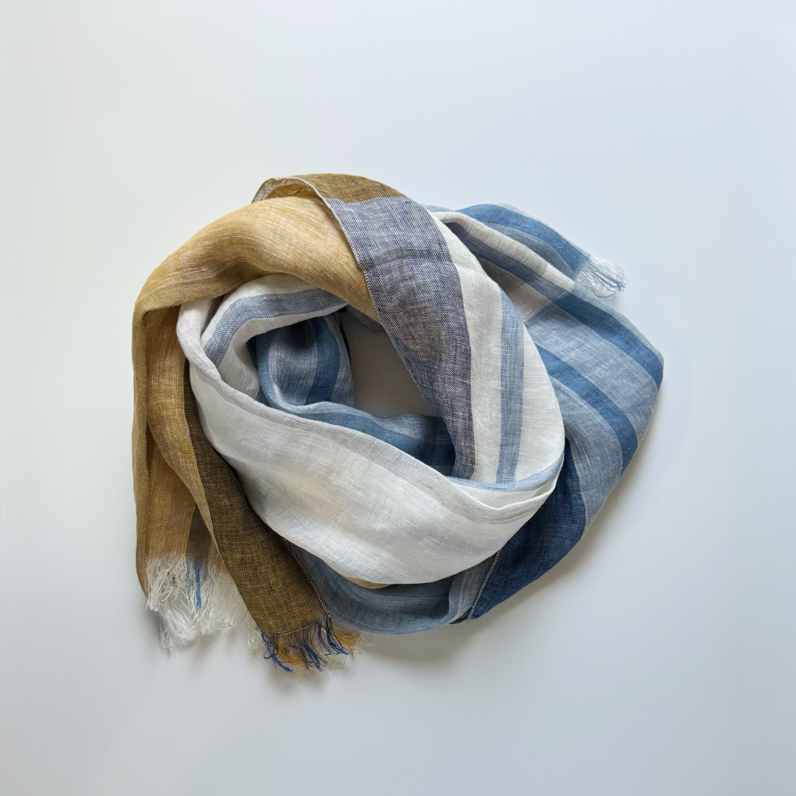 Pure European Linen Scarf by D’Avino. Designed in Palo Alto. Made in Italy.